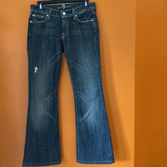 7for all mankind ladies jeans in size 27. Faded black distressed denim-Flare leg - Picture 3 of 12